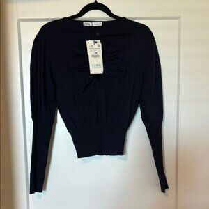 Zara nwt navy blue sweater top longsleeve cinched crop top front cutout